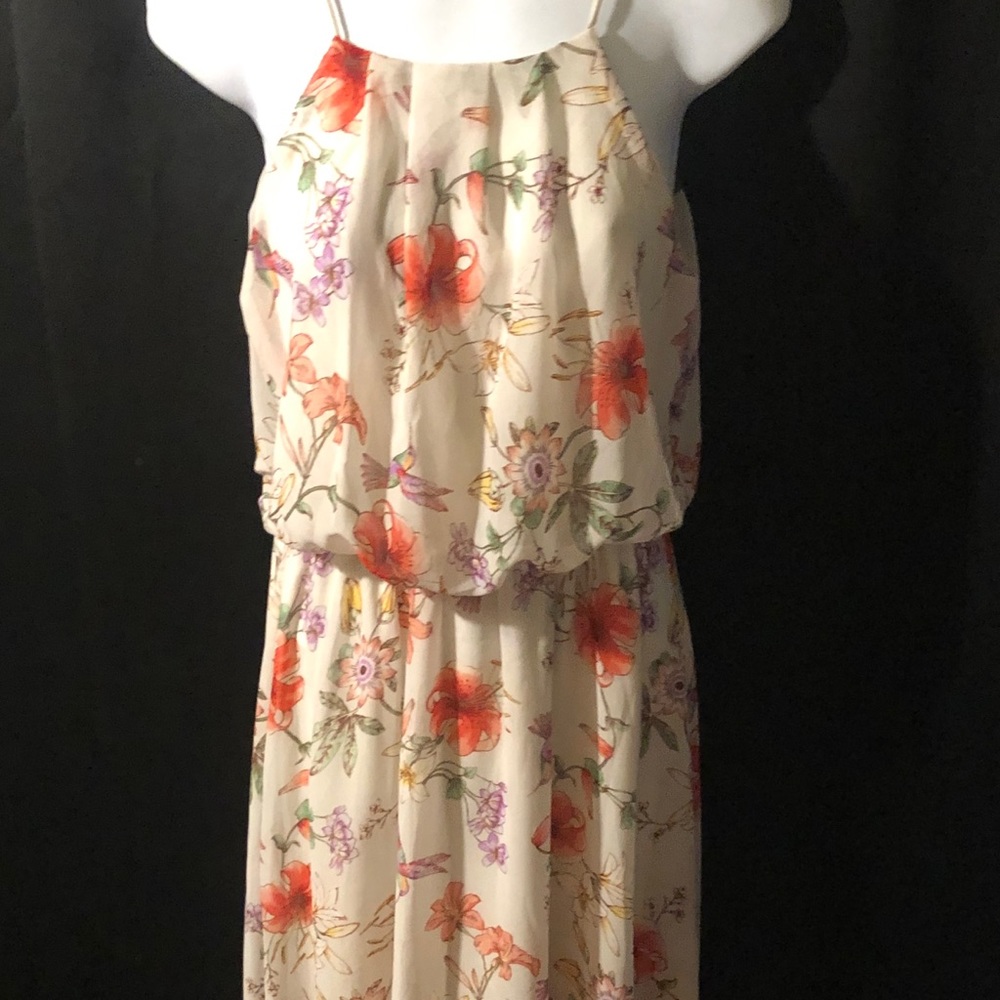 Floral beige mid dress perfect for any occasion